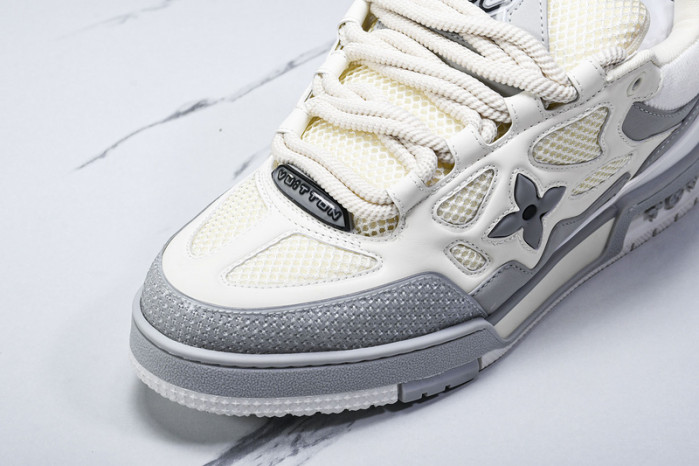 L&V SNEAKERS