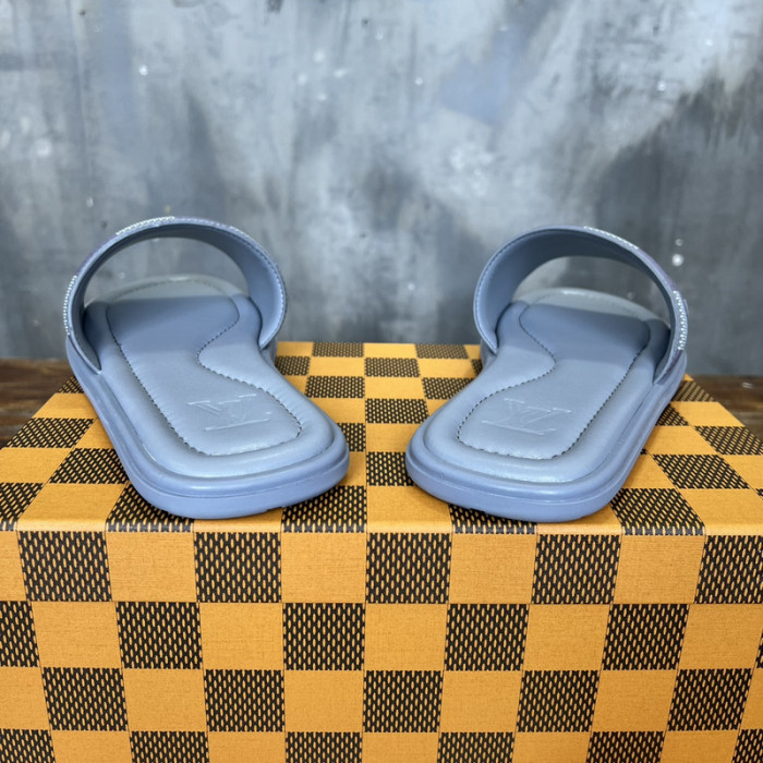 L&V SLIPPERS