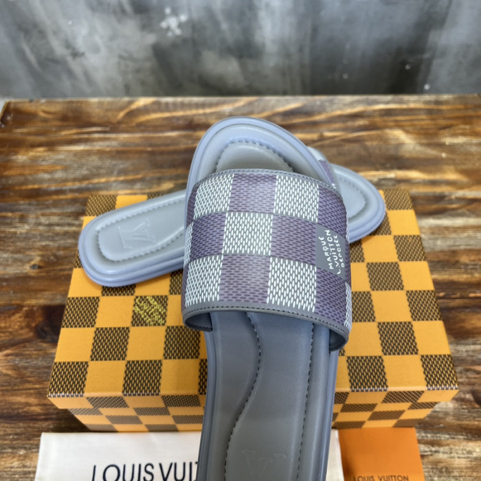 L&V SLIPPERS
