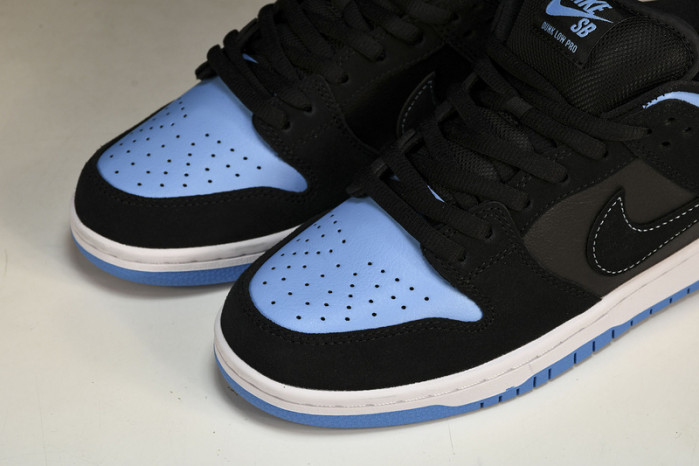 NK Dunk SB Low“Sub Zero” 304292-048