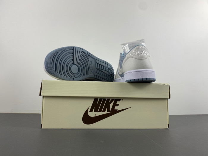 Travis Scott x Air Jordan 1 DM7866-888