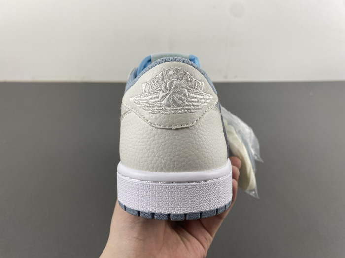 Travis Scott x Air Jordan 1 DM7866-888