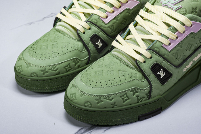 L&V SNEAKERS