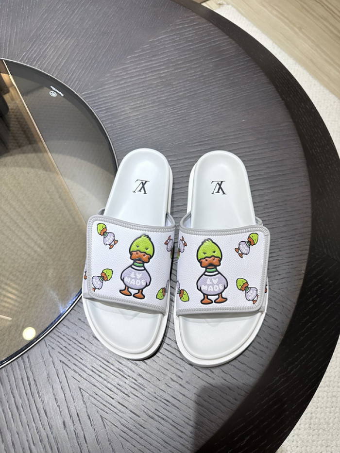 L&V SLIPPERS