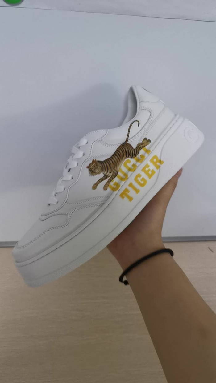 GUCC SNEAKER