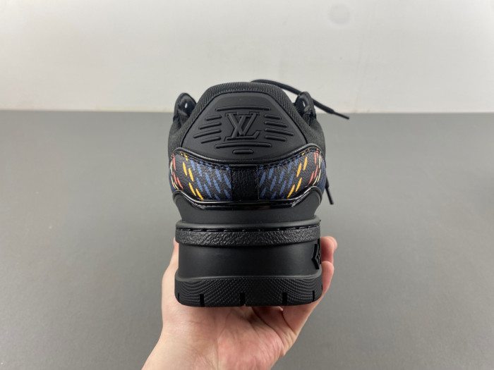 L&V SNEAKERS