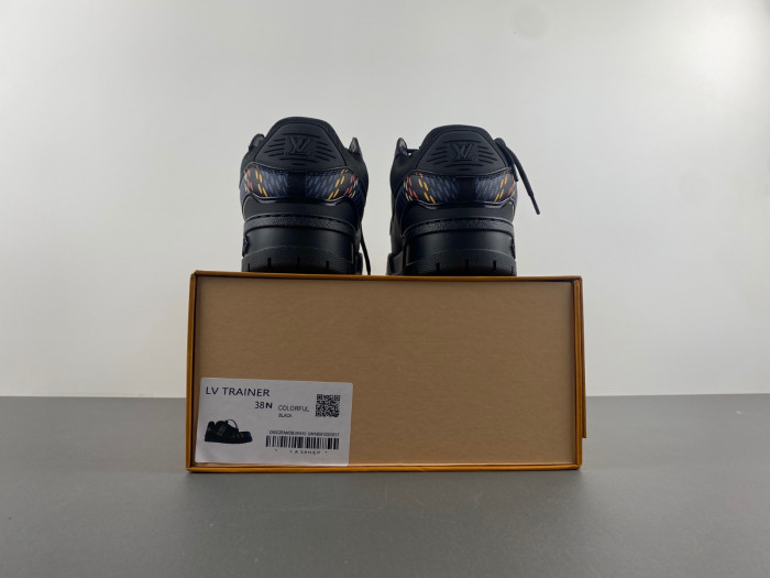 L&V SNEAKERS