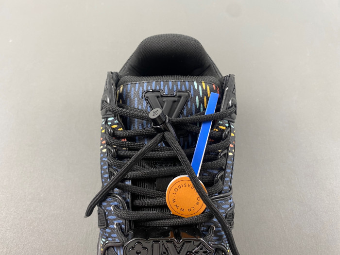 L&V SNEAKERS