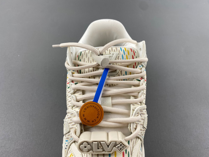 L&V SNEAKERS