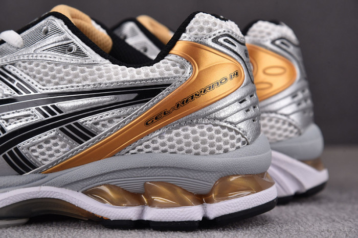 As*ic*ss shoes