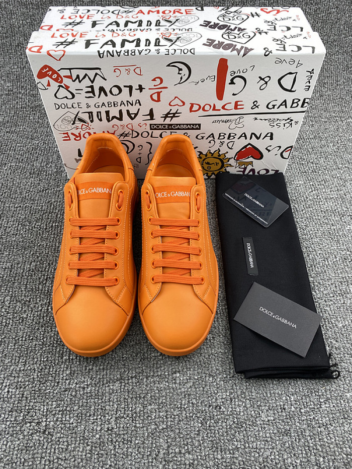 DG sneaker