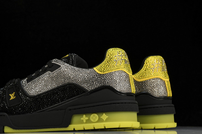 L&V SNEAKERS