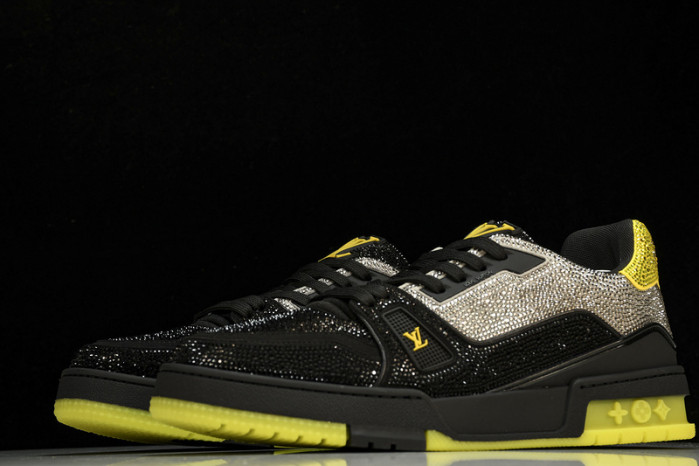 L&V SNEAKERS