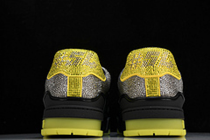 L&V SNEAKERS