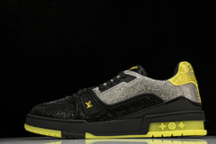 L&V SNEAKERS