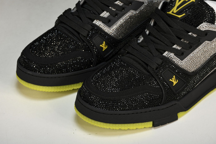 L&V SNEAKERS