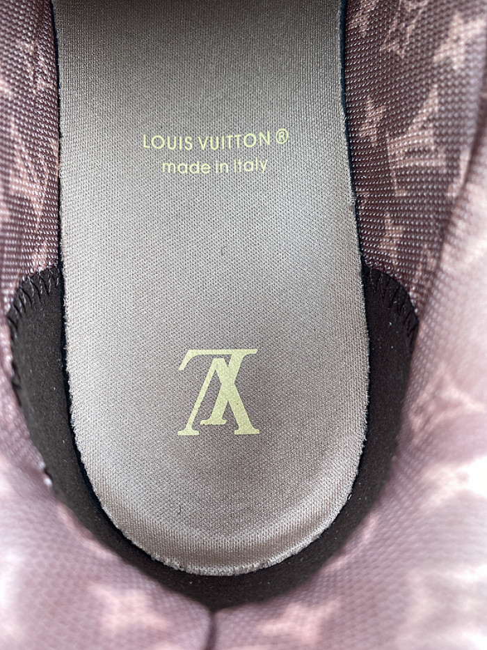 L&V SNEAKERS