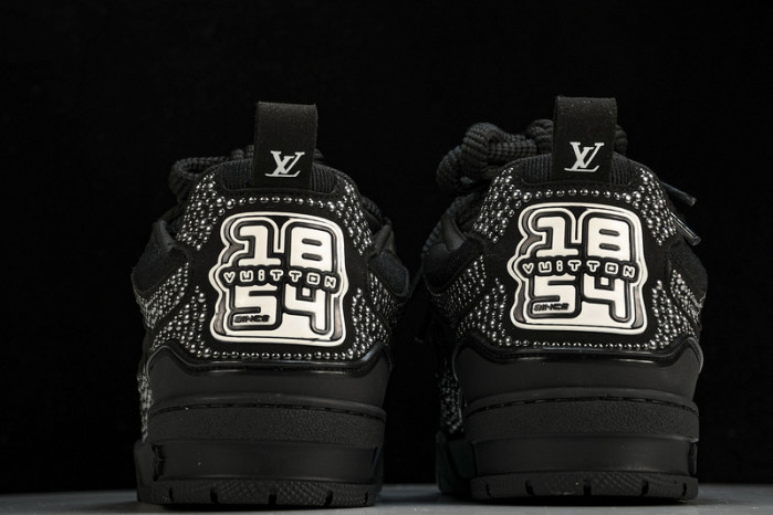 L&V SNEAKERS