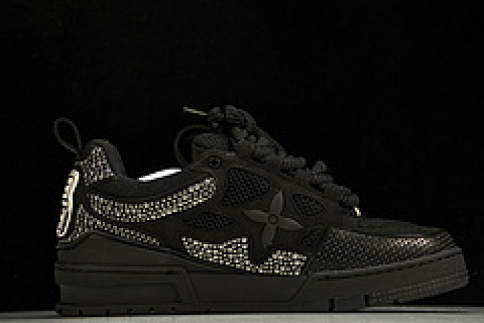 L&V SNEAKERS
