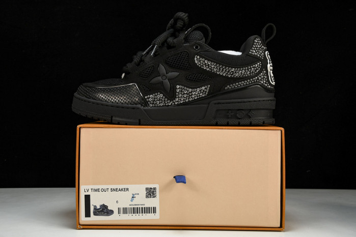 L&V SNEAKERS