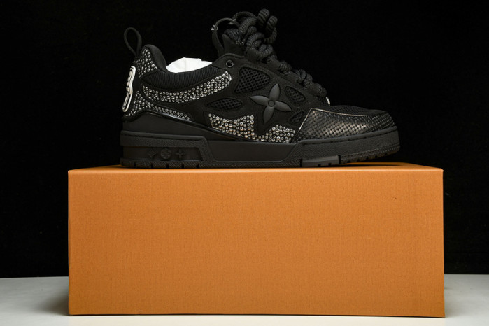 L&V SNEAKERS