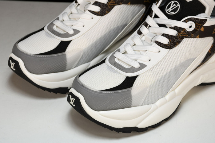 L&V SNEAKERS