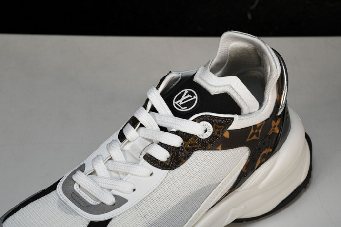 L&V SNEAKERS