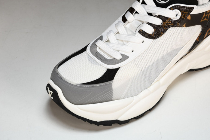 L&V SNEAKERS