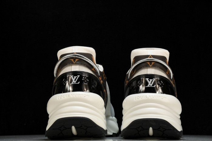 L&V SNEAKERS