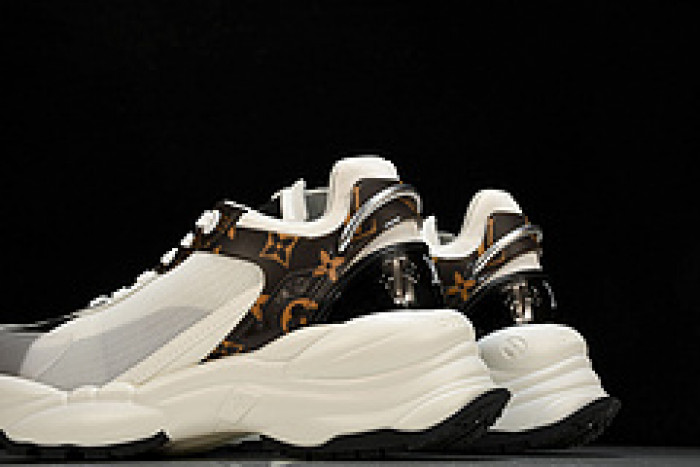 L&V SNEAKERS