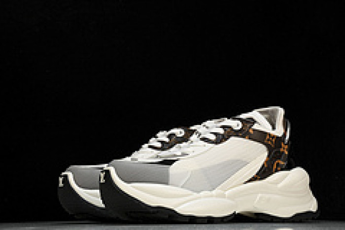 L&V SNEAKERS