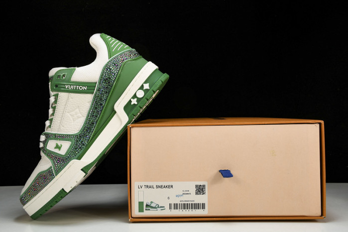 L&V SNEAKERS