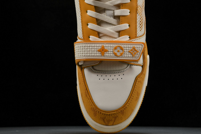 L&V SNEAKERS