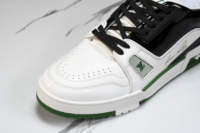 L&V SNEAKERS