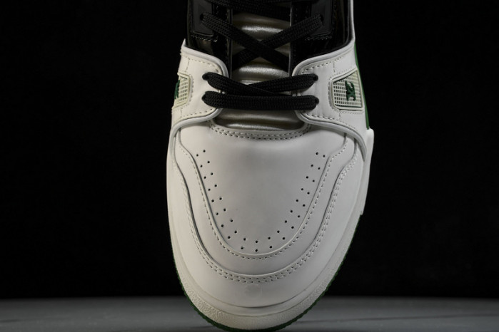 L&V SNEAKERS