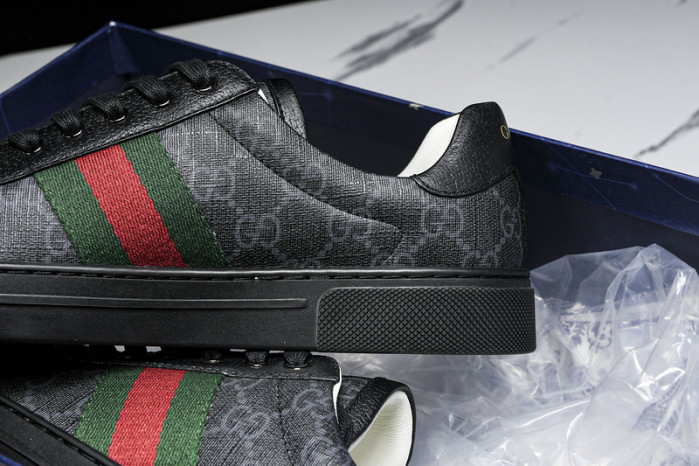 GUCC SNEAKER