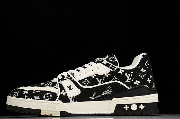 L&V SNEAKERS