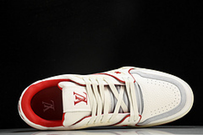 L&V SNEAKERS