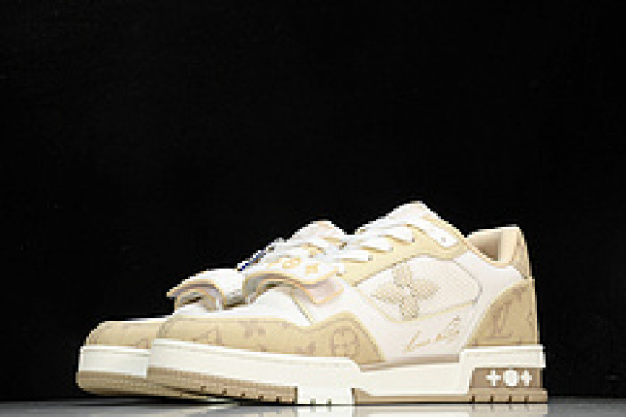 L&V SNEAKERS