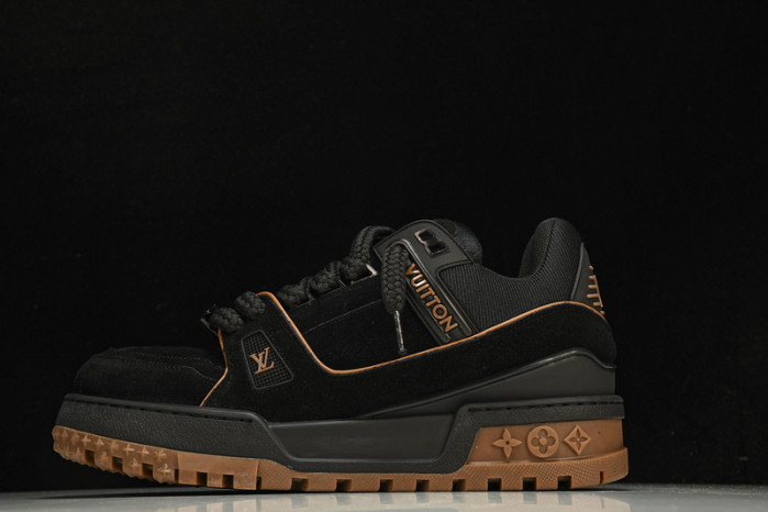 L&V SNEAKERS