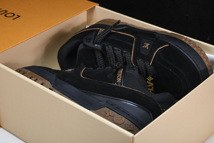 L&V SNEAKERS
