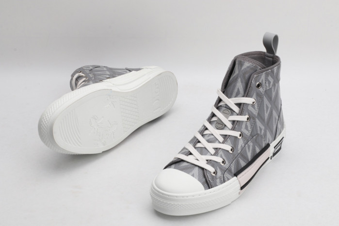 DI*O*R B23 PANKICK