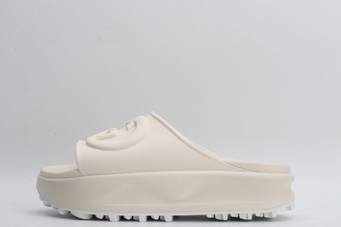 G DESIGNER SLIPPERS