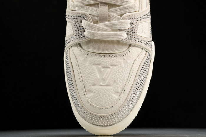 L&V SNEAKERS