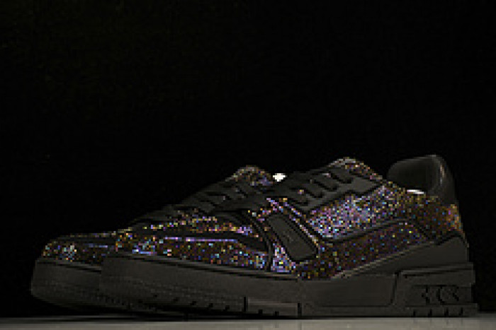 L&V SNEAKERS