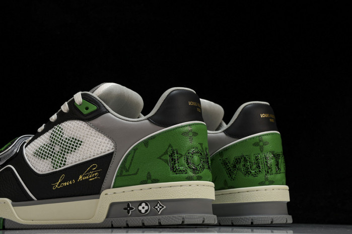 L&V SNEAKERS