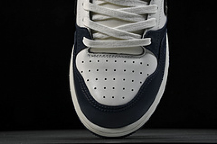 DI*O*R B57 PANKICK