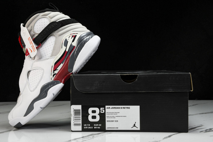 AIR JORDAN 8 RETRO 