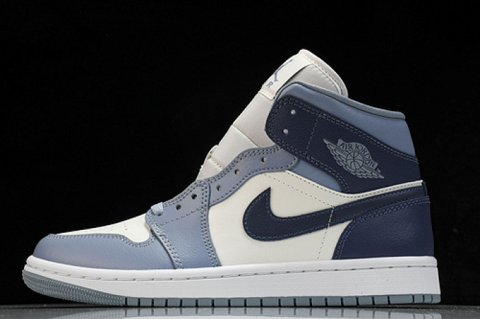 WMNS AIR JORDAN 1 MID BQ6472-140