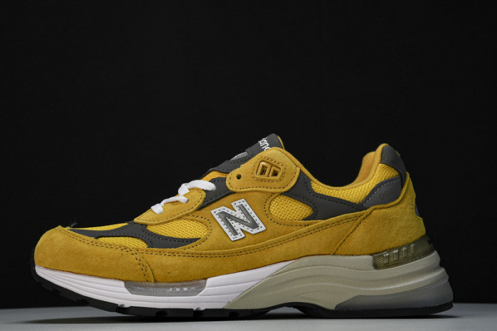 New Balance M992BB